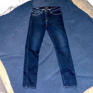 Dark wash lucky brand skinny jeans